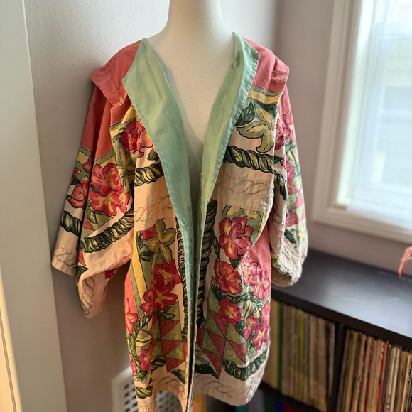 Handcrafted Quilted & Embroidered Floral Kimono Jacket – One Size - Picture 4 of 16